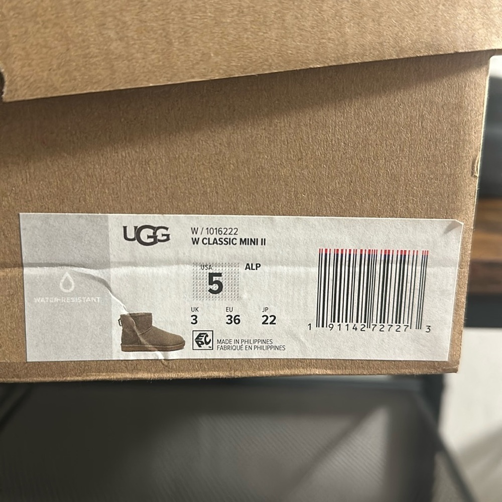 ugg mini boot - image 1